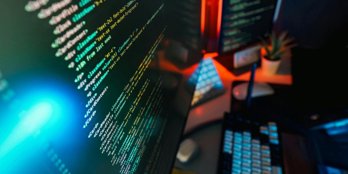 Why Small Businesses Are Investing in Vehicle Tracking Systems