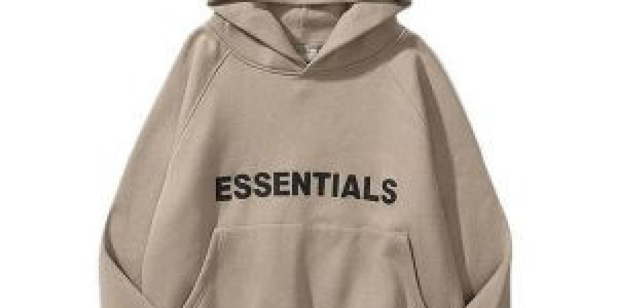 The Rise of Pull Essentials in Streetwear Fashion