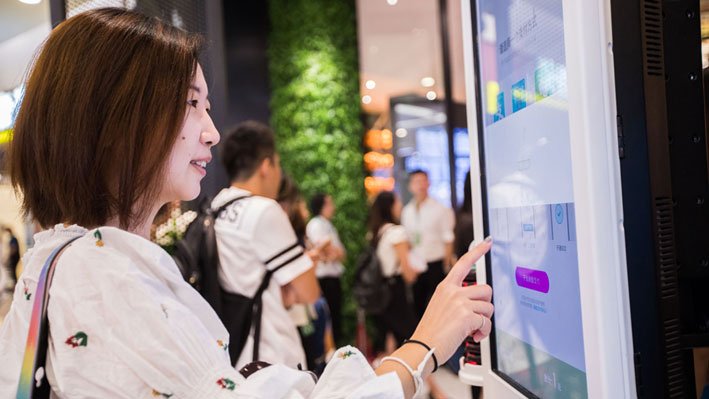 Interactive Kiosks: A Complete Guide for Businesses