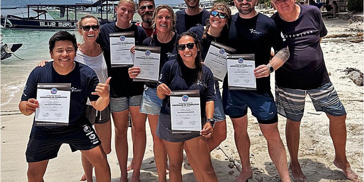 PADI IDC Gili Trawangan – Gili Islands - Indonesia