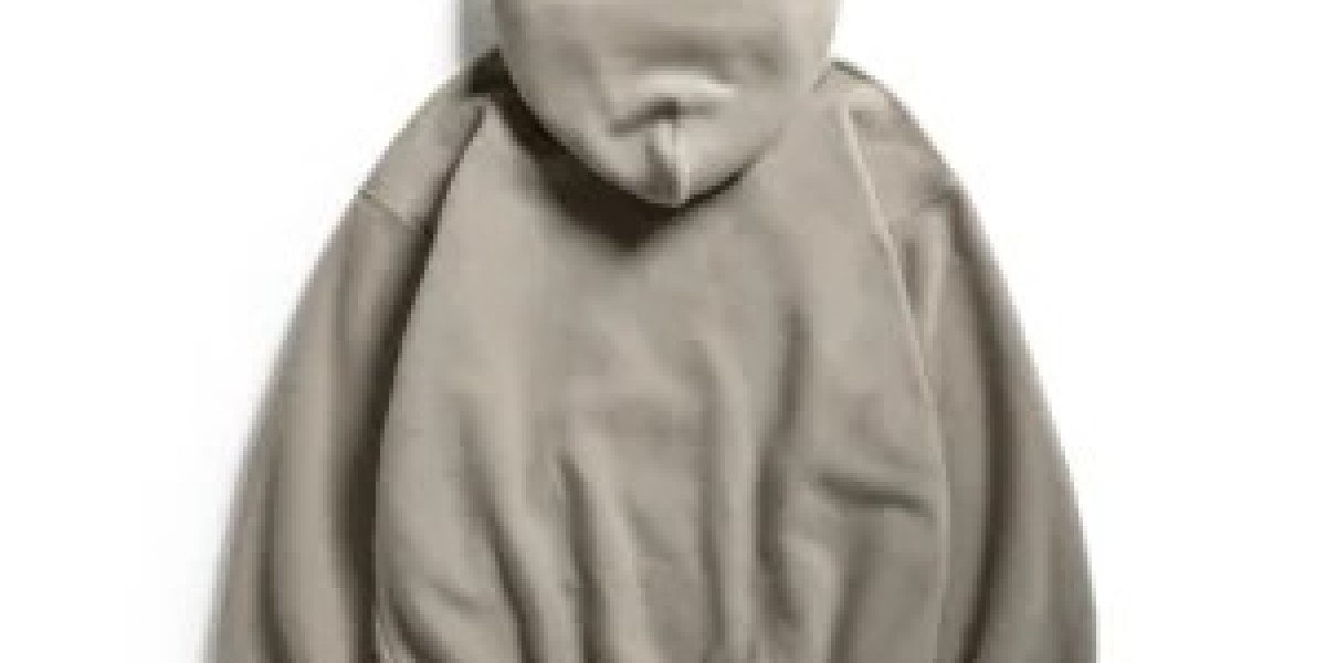ASSC Fleece-Lined Hoodie – Beige: The Perfect Blend of Comfort, Style, and Streetwear Appeal