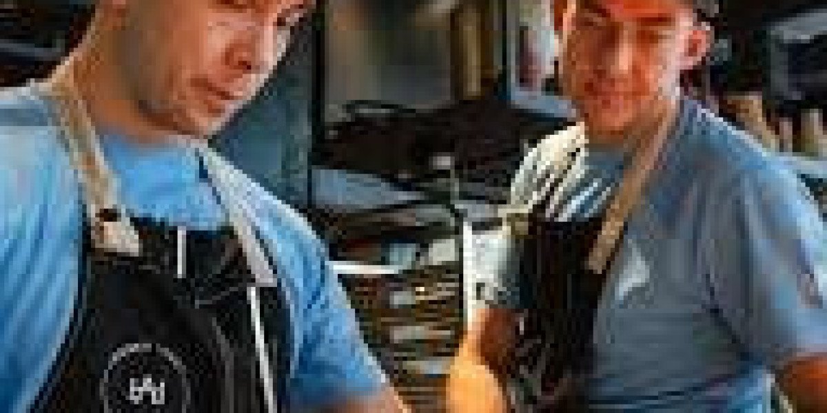 How Restaurant Consultancy Dubai Improves Menu Performance
