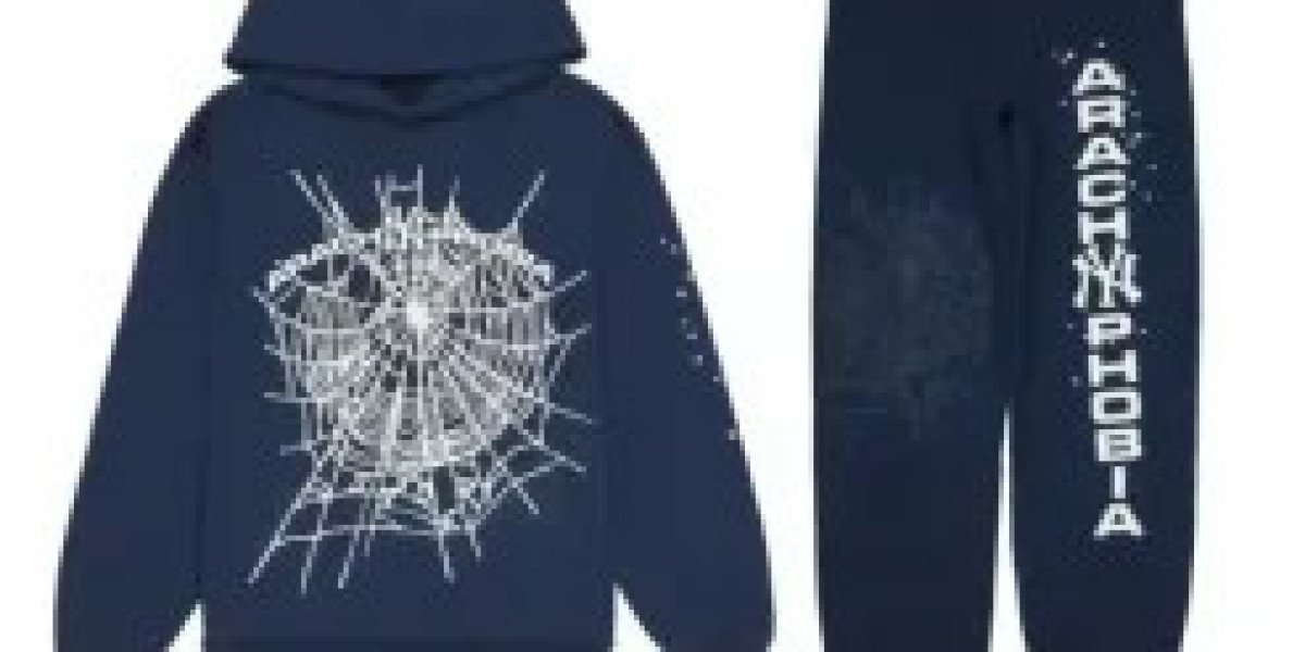 Spider Tracksuit The Complete Guide to Modern Streetwear Style