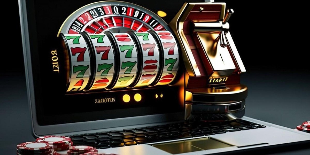 Bonuses are frequently used by online casinos to attract new customers