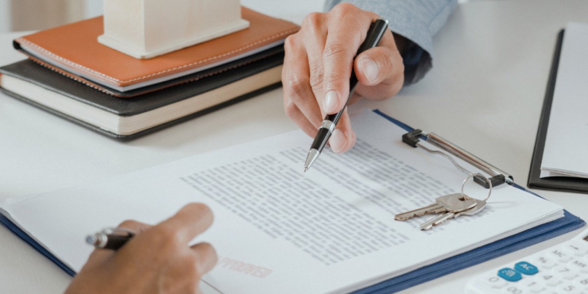 How to Buy a House Before You Sell Your House in Seattle Without Two Mortgage Payments