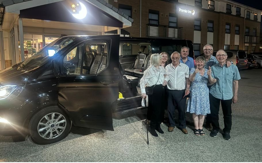 Party Taxi Hire in South Ribble: Nights Out and Birthdays