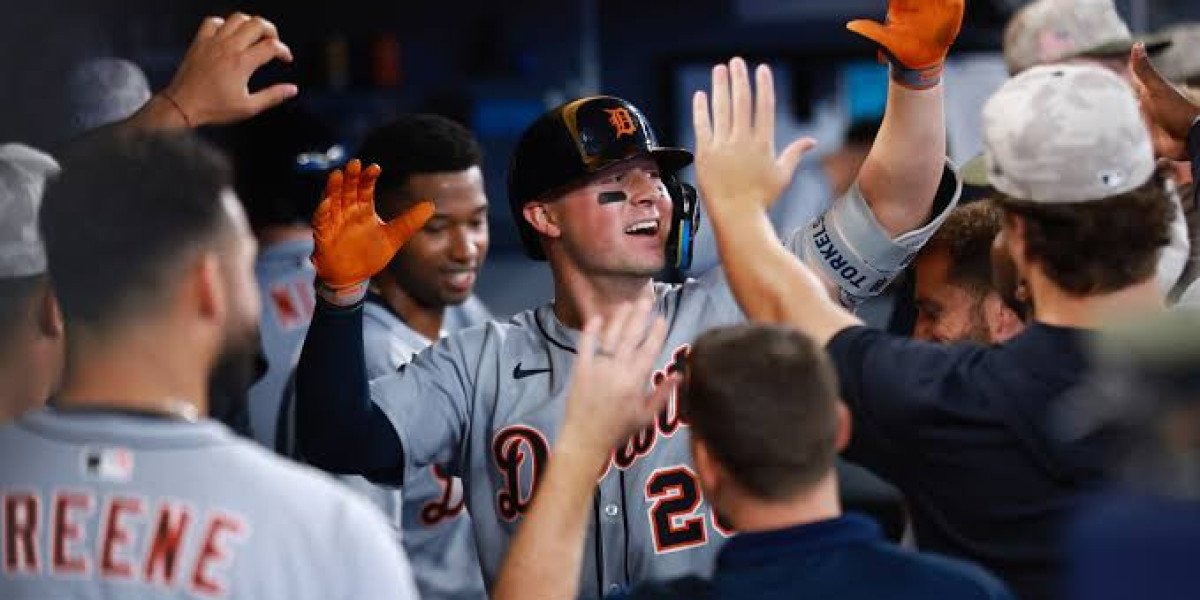 Tigers boost RHP Chase Lee, alternative RHP Keider Montero in direction of Triple-A Toledo