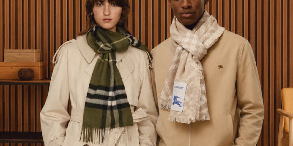 How Luxury Accessories Bring Character to Seasonal Outfits