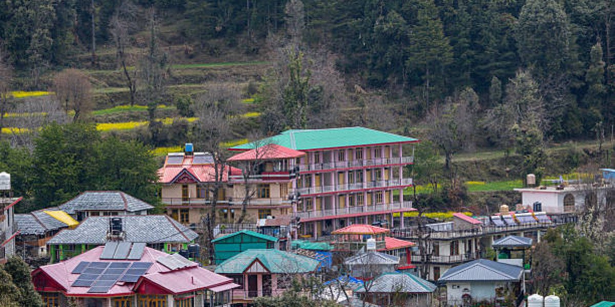 Luxury Resort in Dharamshala & Best Luxury Resort in Dharamshala: Experience a Peaceful Nature Retreat at Saraaya Gl