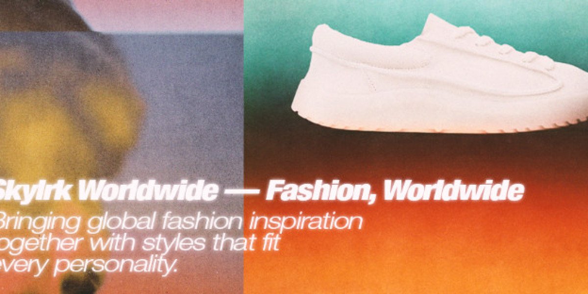 Creating Modern Casual Looks with Hoodies and Shoes