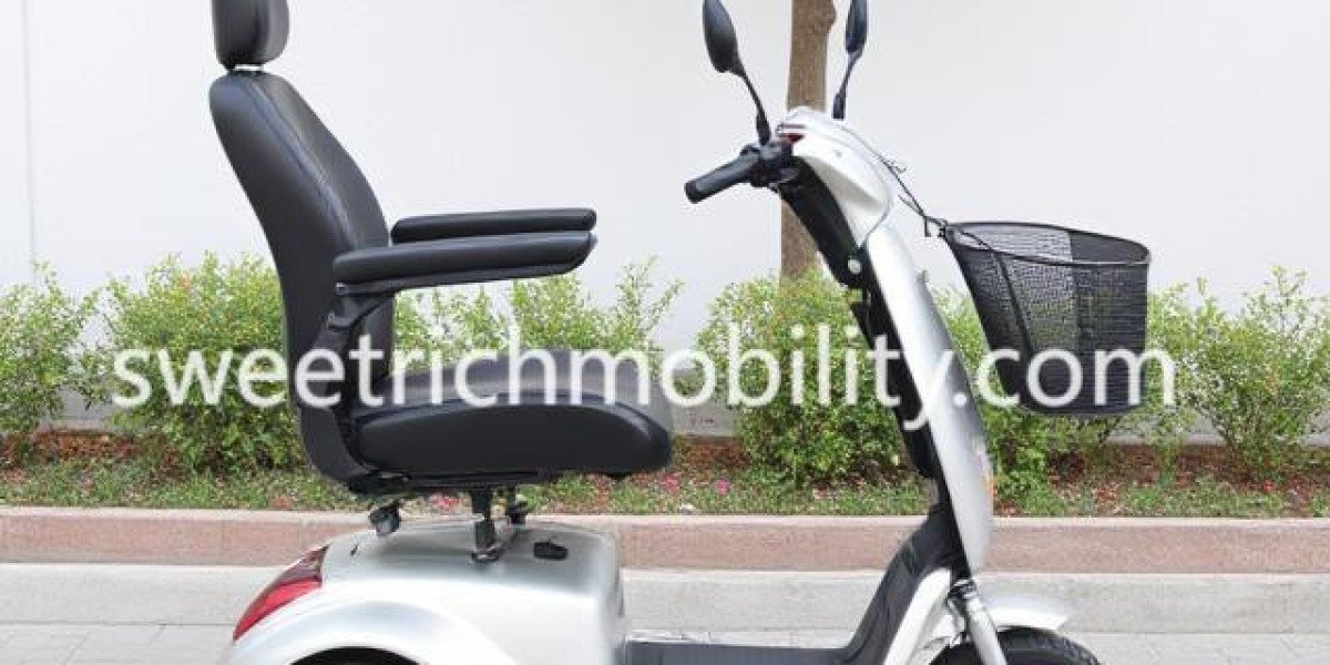 What Should Buyers Expect from a Foldable Scooter Factory?